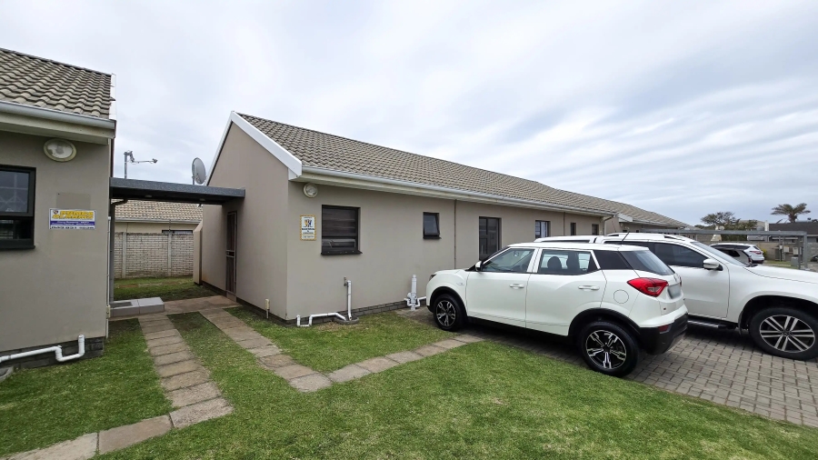 2 Bedroom Property for Sale in Gonubie Eastern Cape